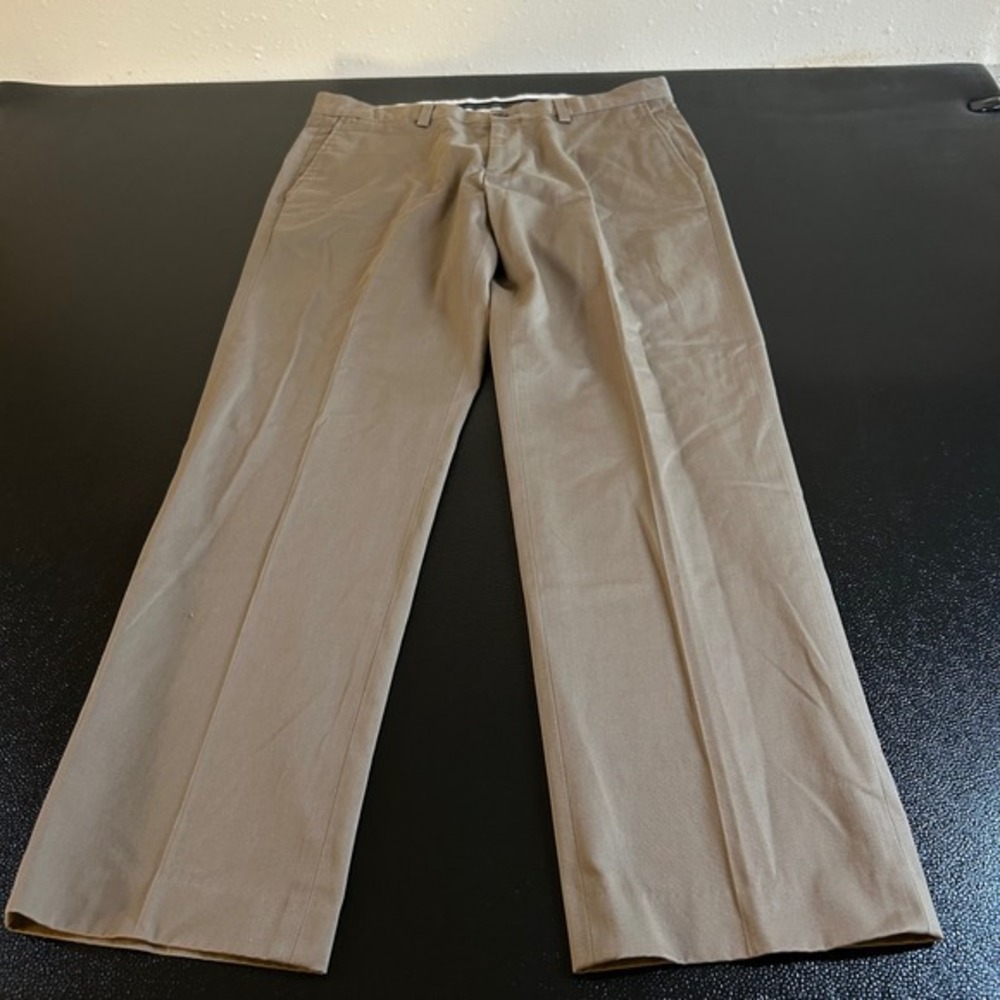 Eddie Bauer Dress Pants Straight Leg Casual Chino Flat Front Beige Mens 34x30"‎